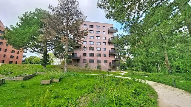 Хол