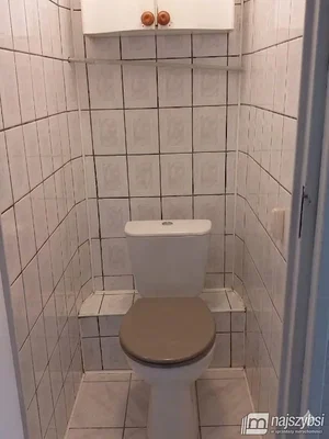 أخرى