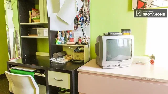 Хол