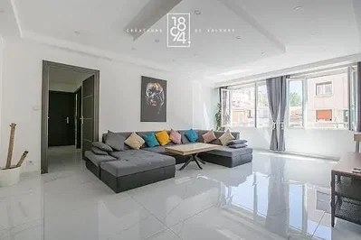 غرفة معيشة