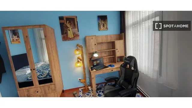 Salon