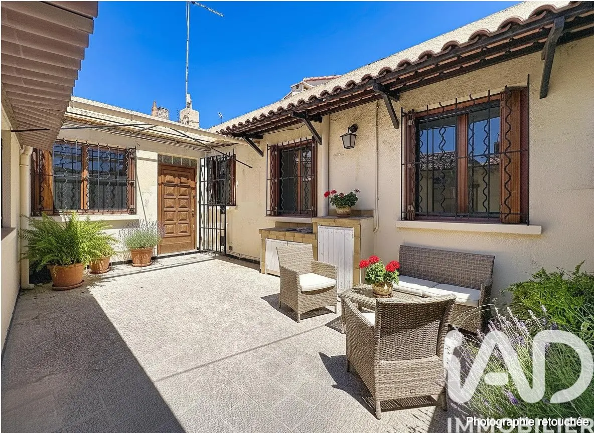 غرفة معيشة