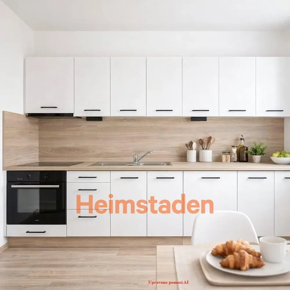 Küche; küchengeräte, holzboden, renoviert, tageslicht
