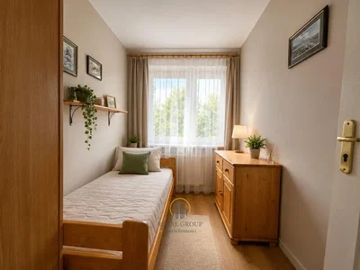 Bedroom; wood floor, natural light