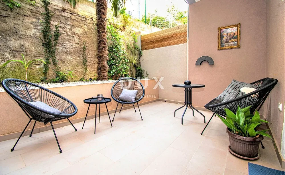 Terrasse; tageslicht, moderner stil