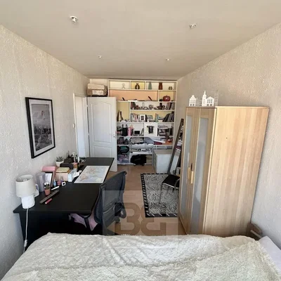 Schlafzimmer; holzboden, tageslicht, moderner stil, renoviert