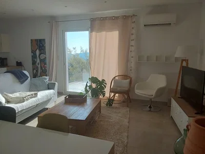 Oturma odası