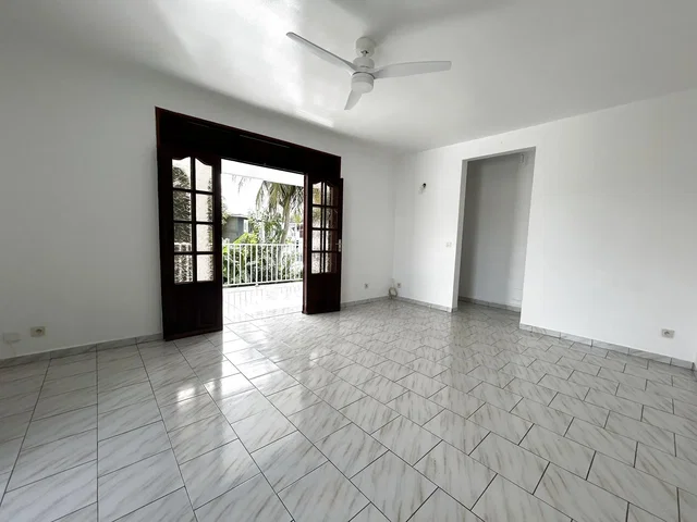 غرفة معيشة