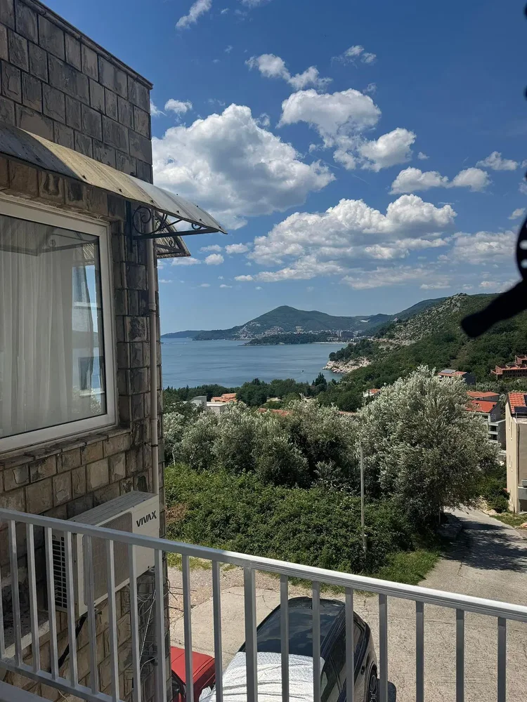 Σαλόνι