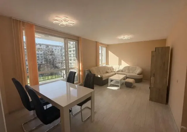 غرفة معيشة