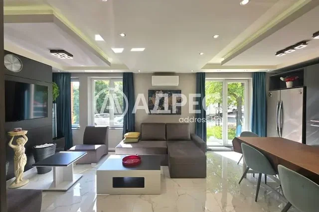 Salón