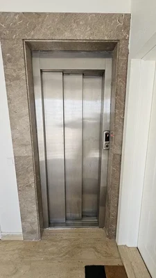 Хол