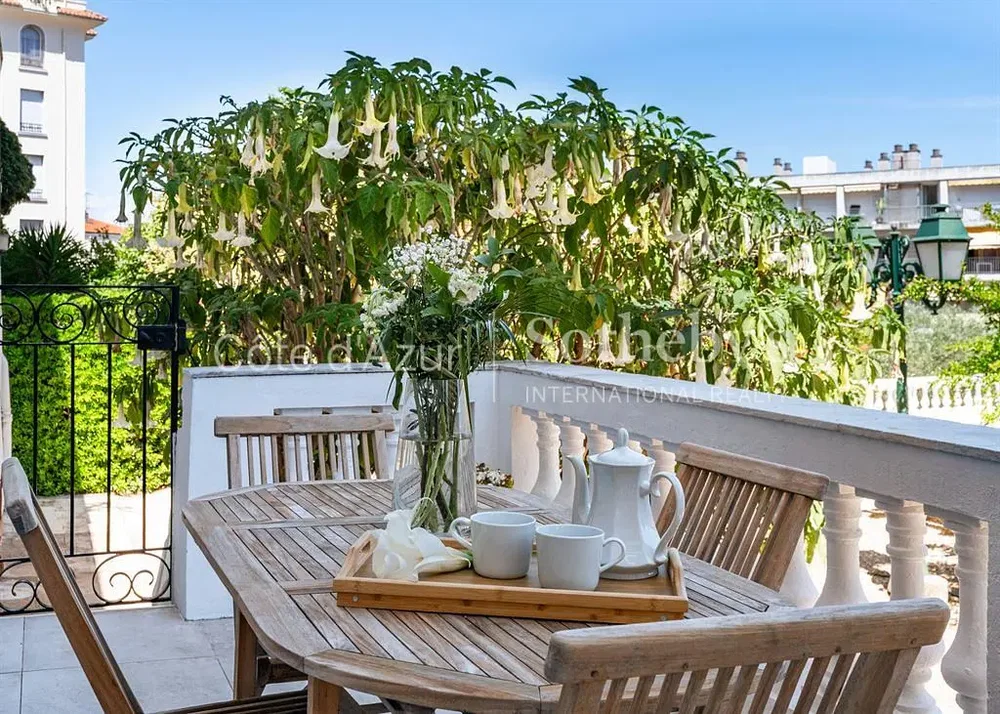 Σαλόνι