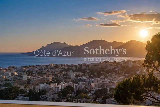 Σαλόνι