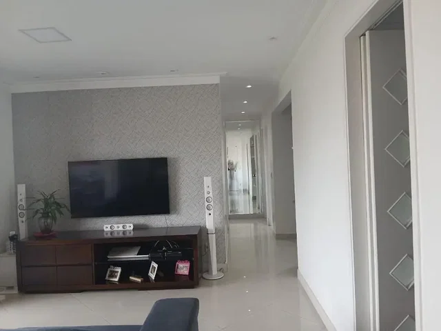 أخرى