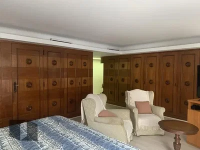 Altro