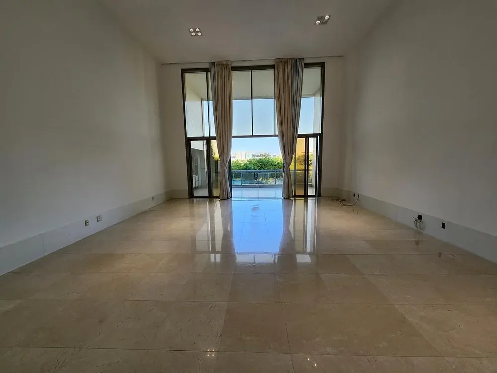 Otro