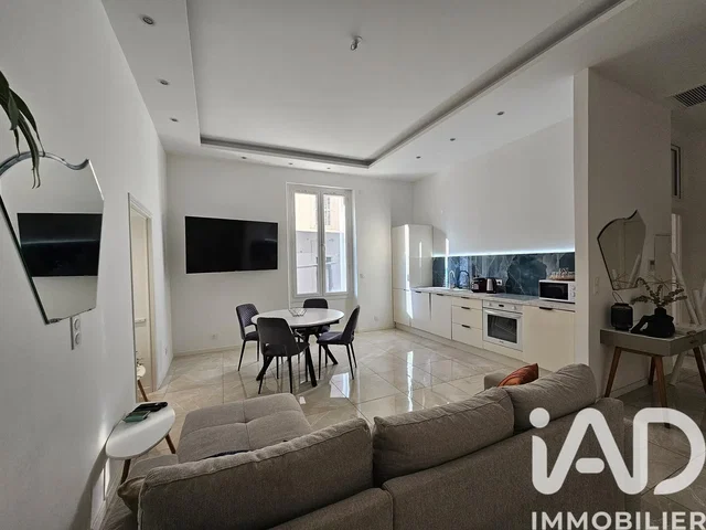 Σαλόνι