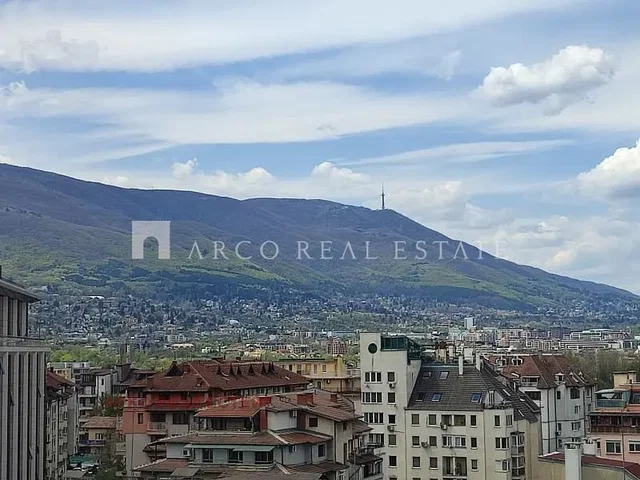 Хол