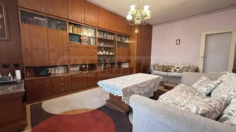 Oturma odası