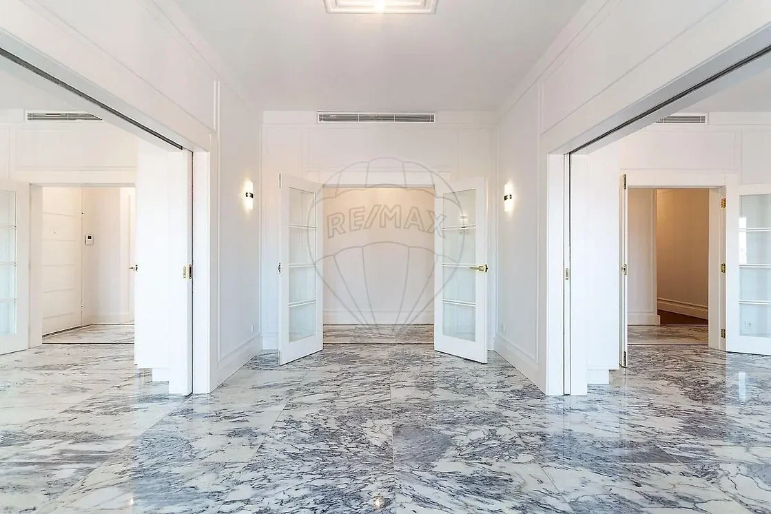 أخرى