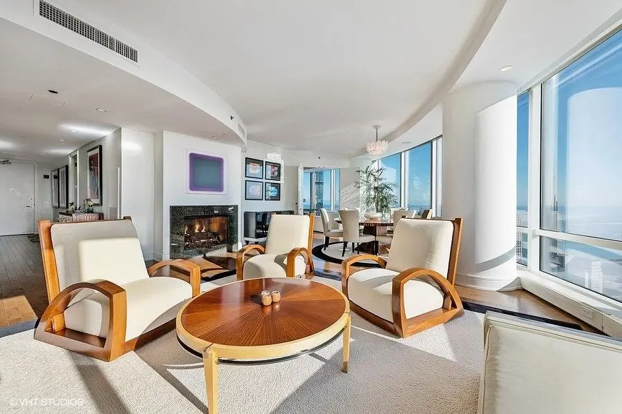 Oturma odası