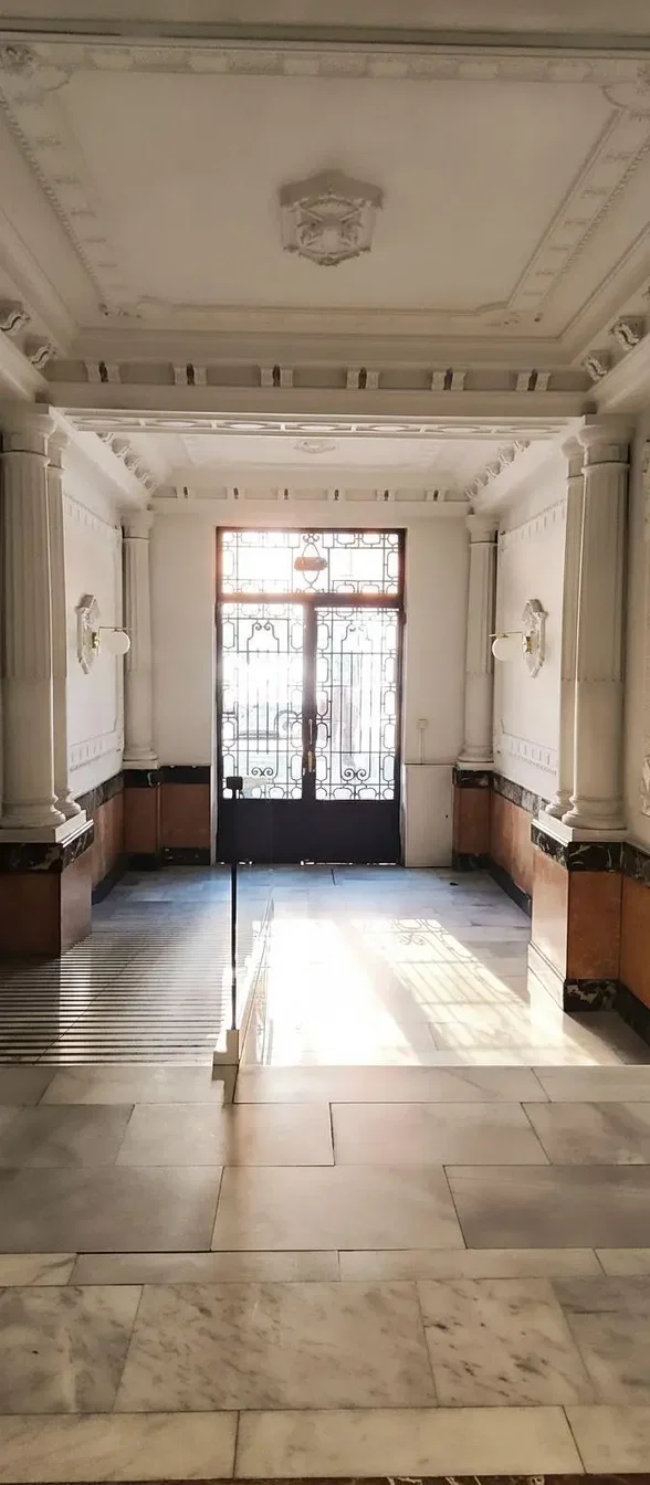 Salon