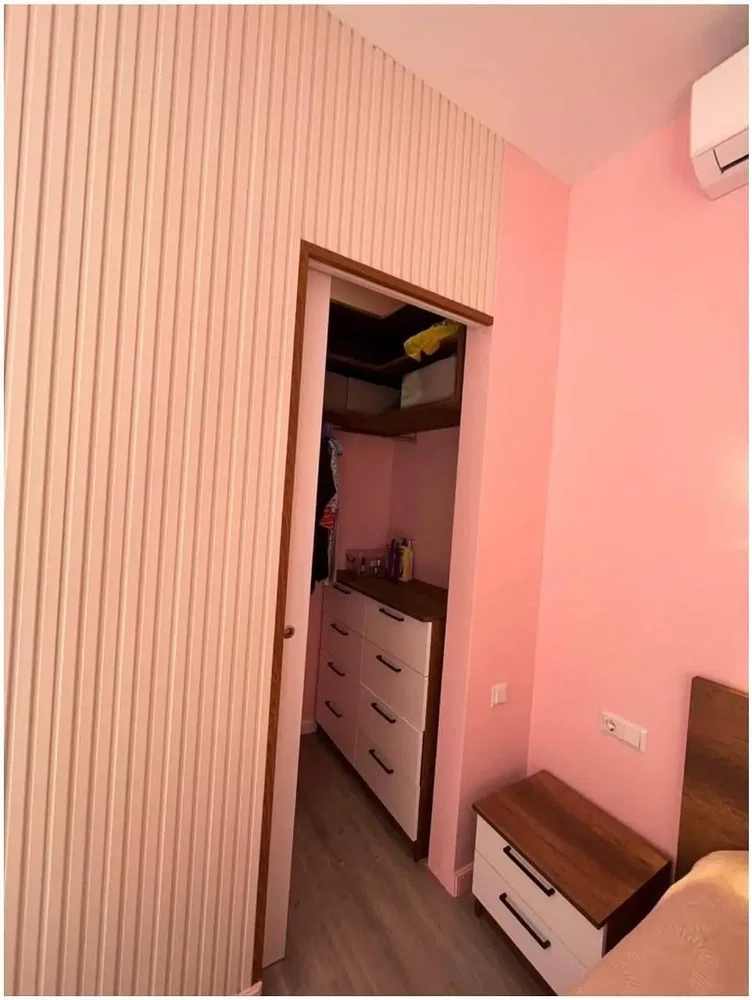 أخرى