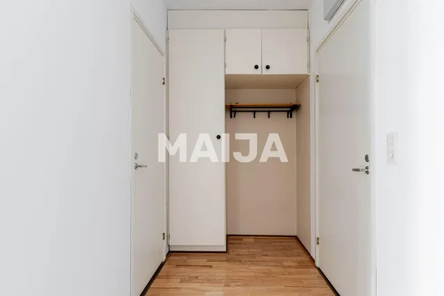 Хол