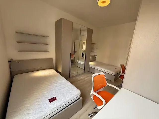 Хол