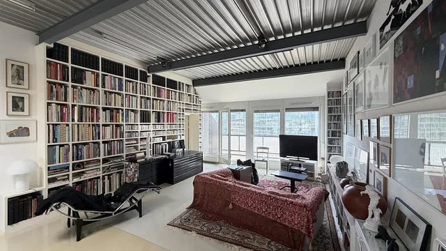 Salon