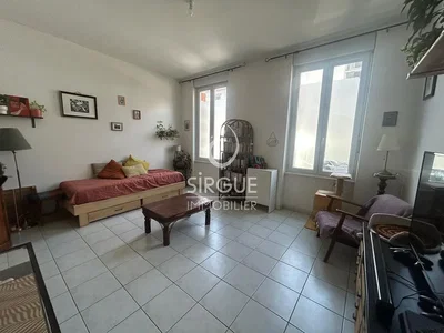 غرفة معيشة