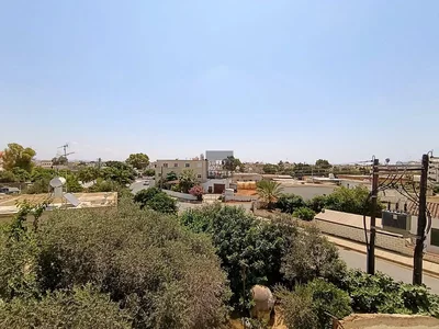 أخرى