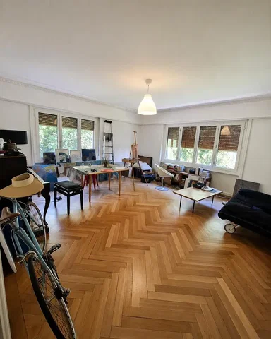 Salon
