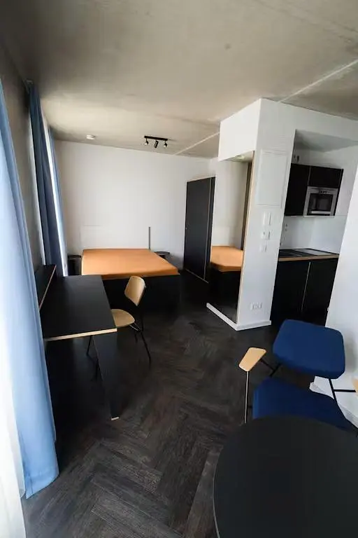 Salon