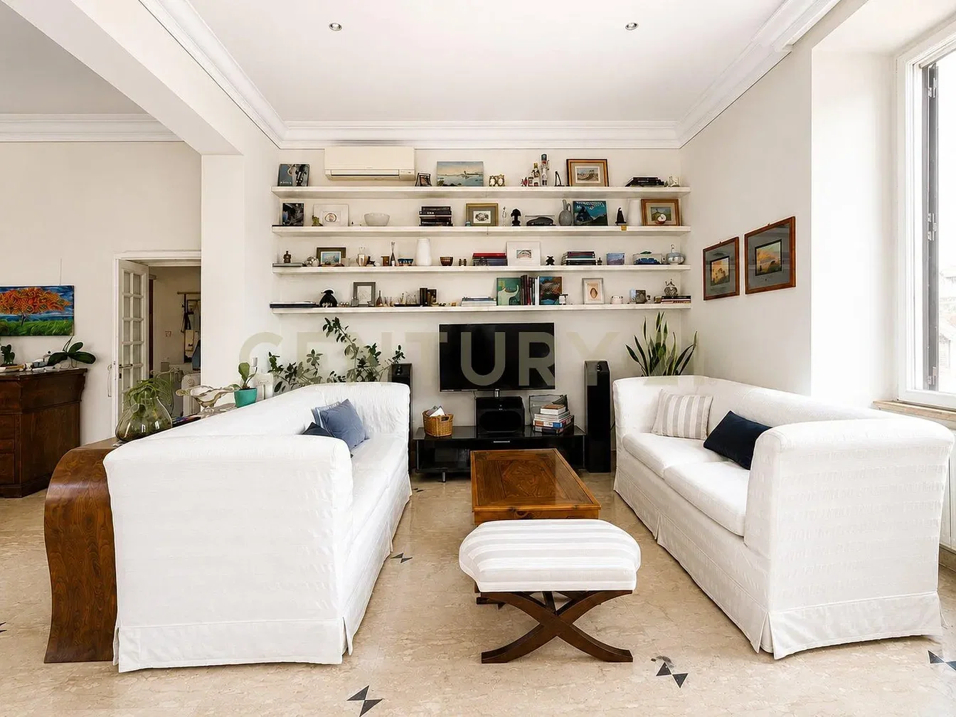 Salon