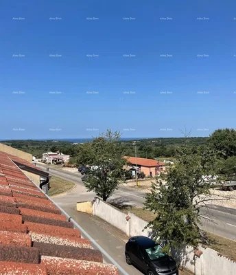 Kuća i okolina; pogled, prirodna svjetlost