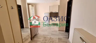 Salon; podłoga drewniana, światło dzienne