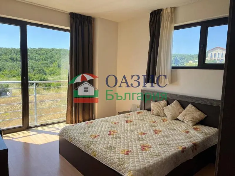 Bedroom; view, natural light, modern style