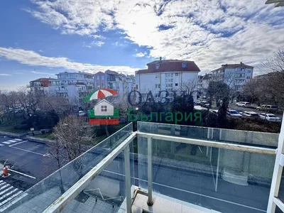 Balcone; vista, luce naturale