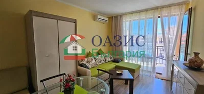 Soggiorno; vista, luce naturale, stile moderno
