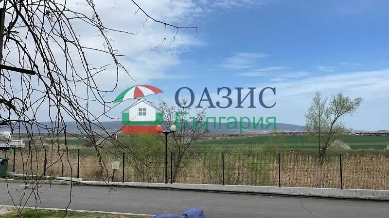 Casa e dintorni; vista, luce naturale