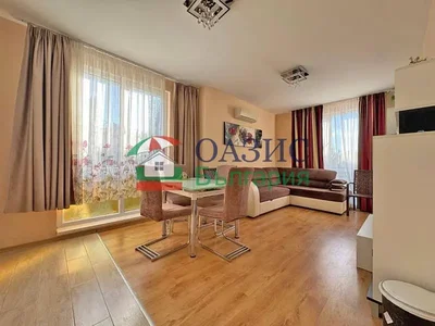 Living room; natural light, tile floor