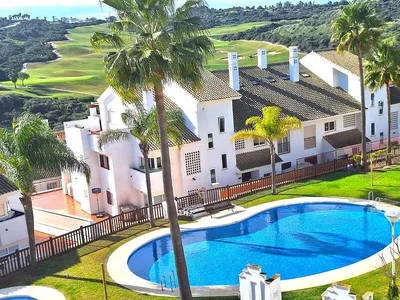 House and surroundings; view, natural light