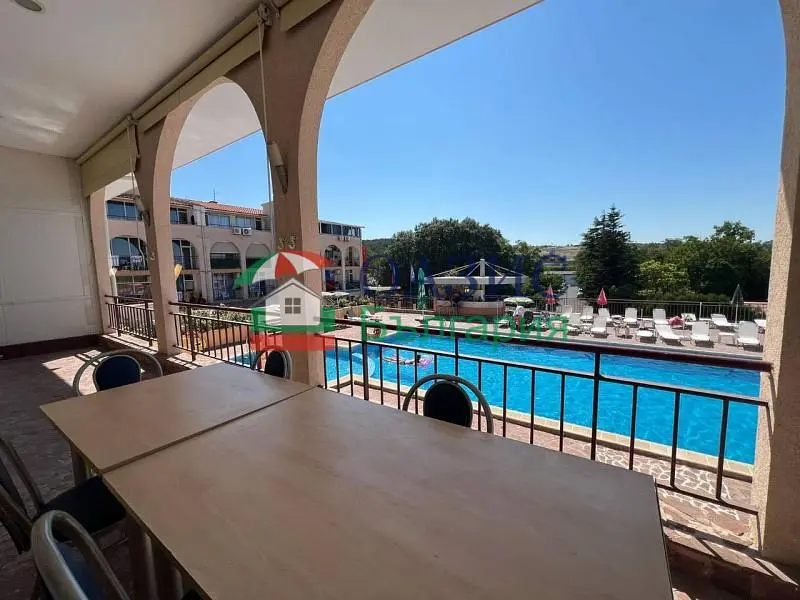 Terrace; view, natural light