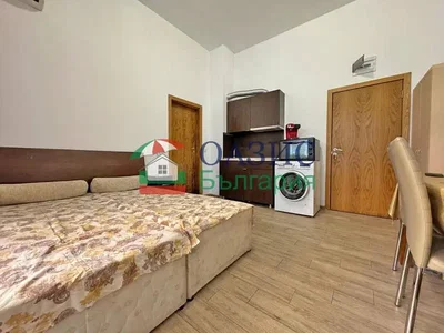 Chambre; parquet, lumière naturelle