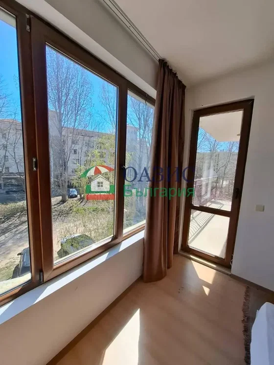 Salon; światło dzienne, widok