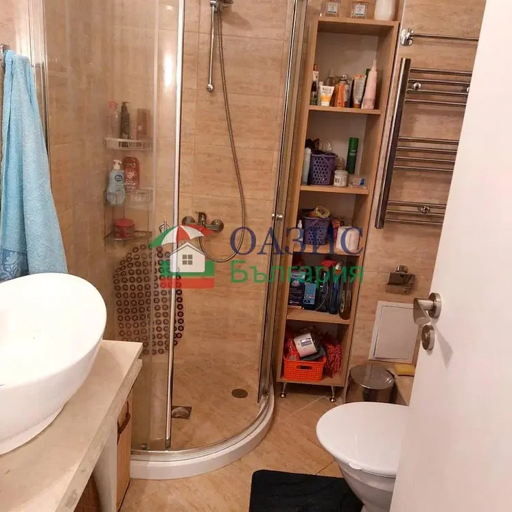 Bathroom; tile floor, renovated