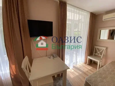 Хол