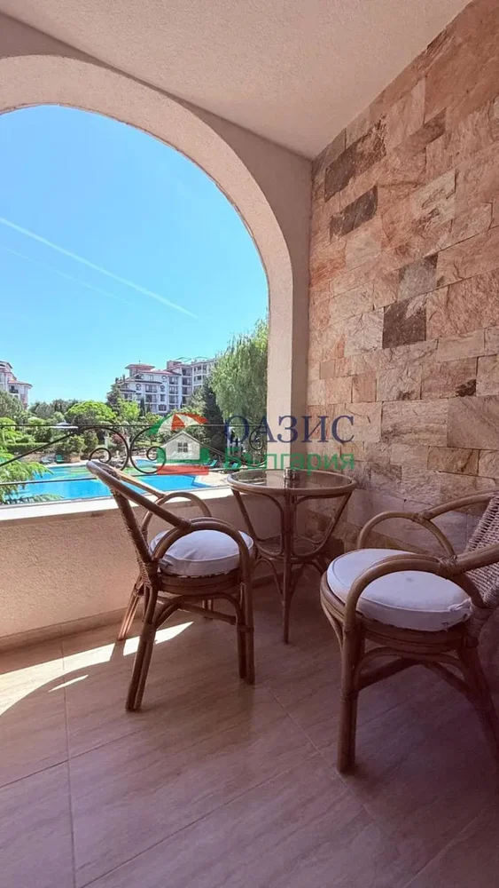 Balcony; view, tile floor, natural light